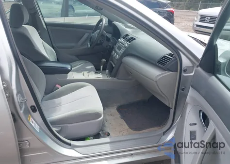 2011 Toyota Camry Le from USA, damaged, VIN 4T1BF3EK8BU128299